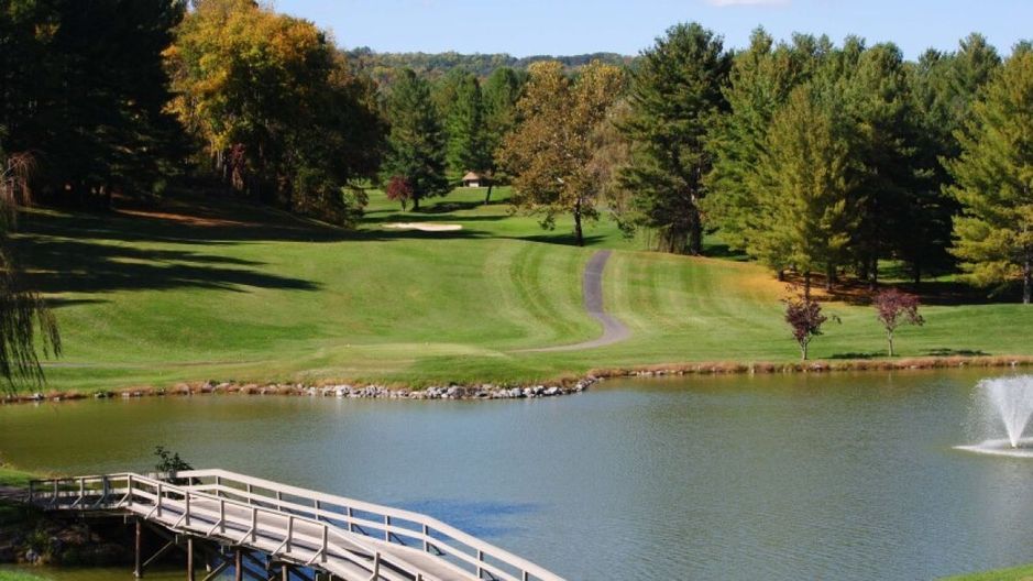 Lexington Golf & Country Club